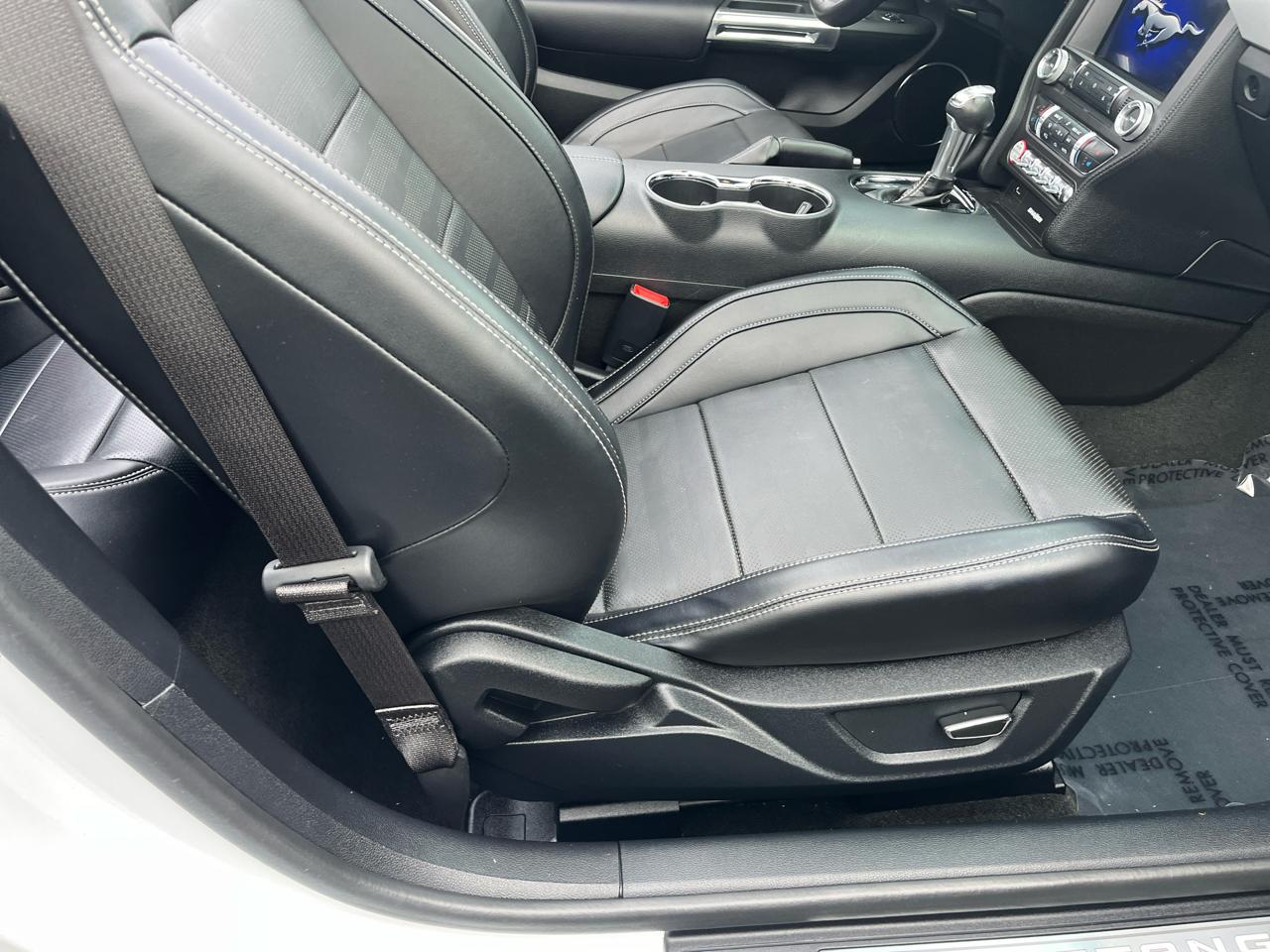 Ford Mustang GT convertible 2016