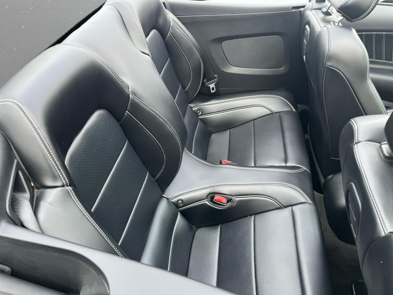 Ford Mustang GT convertible 2016