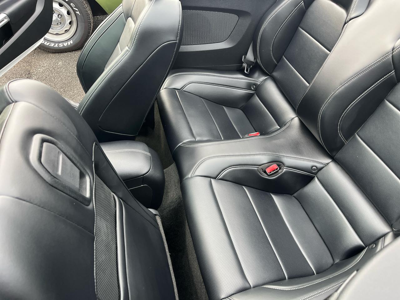 Ford Mustang GT convertible 2016