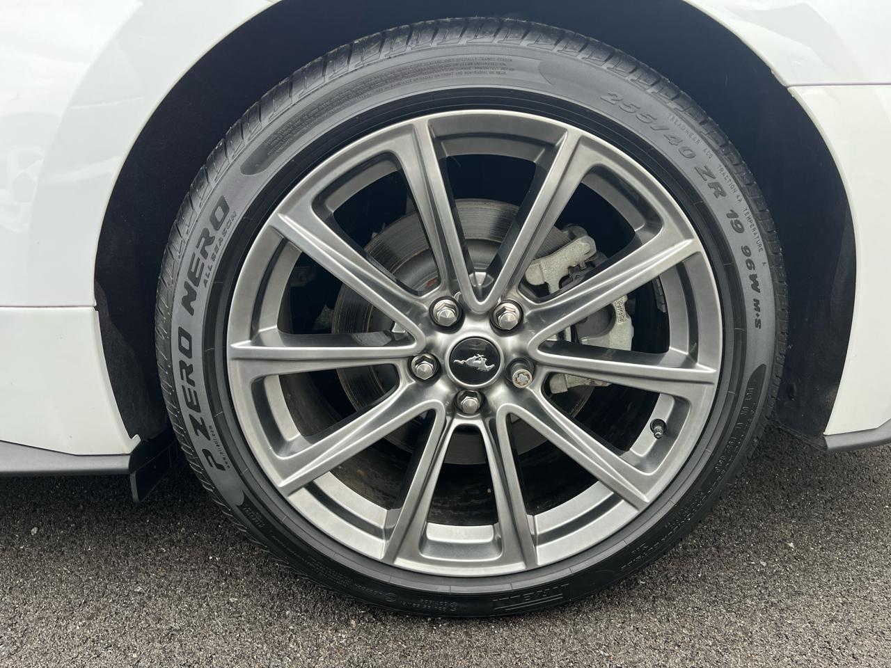 Ford Mustang GT convertible 2016