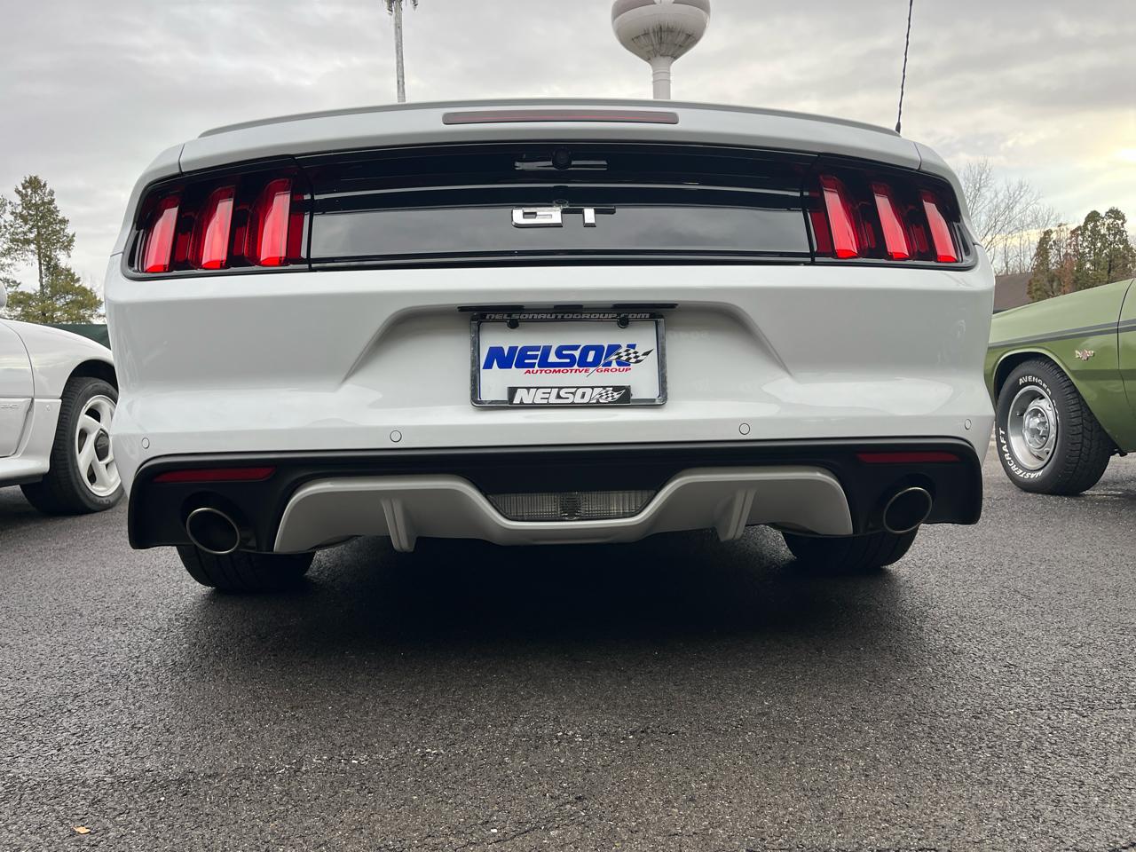 Ford Mustang GT convertible 2016