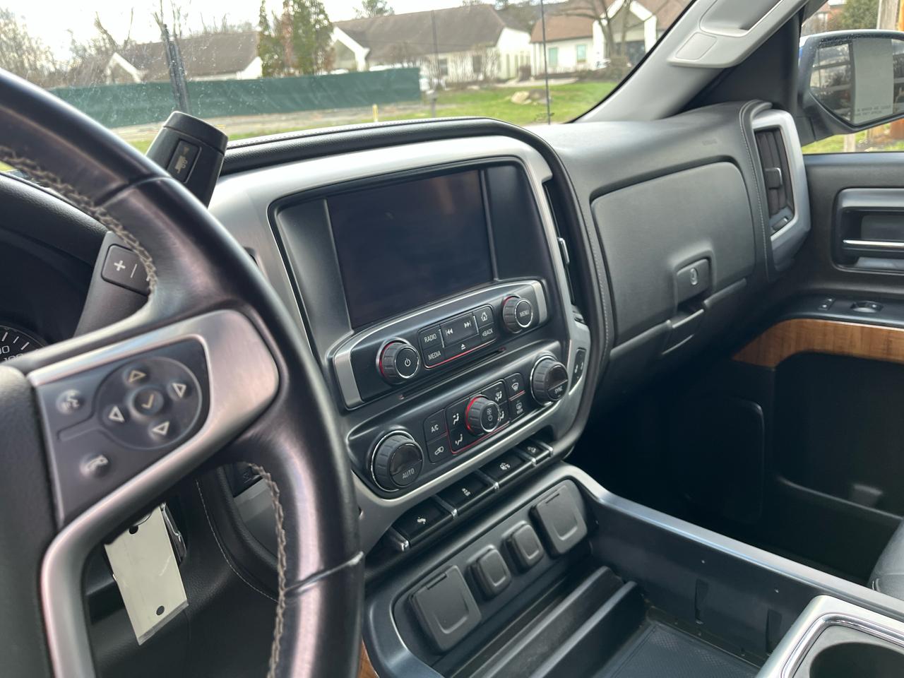 GMC Sierra 1500 SLT Crew Cab 4WD 2014