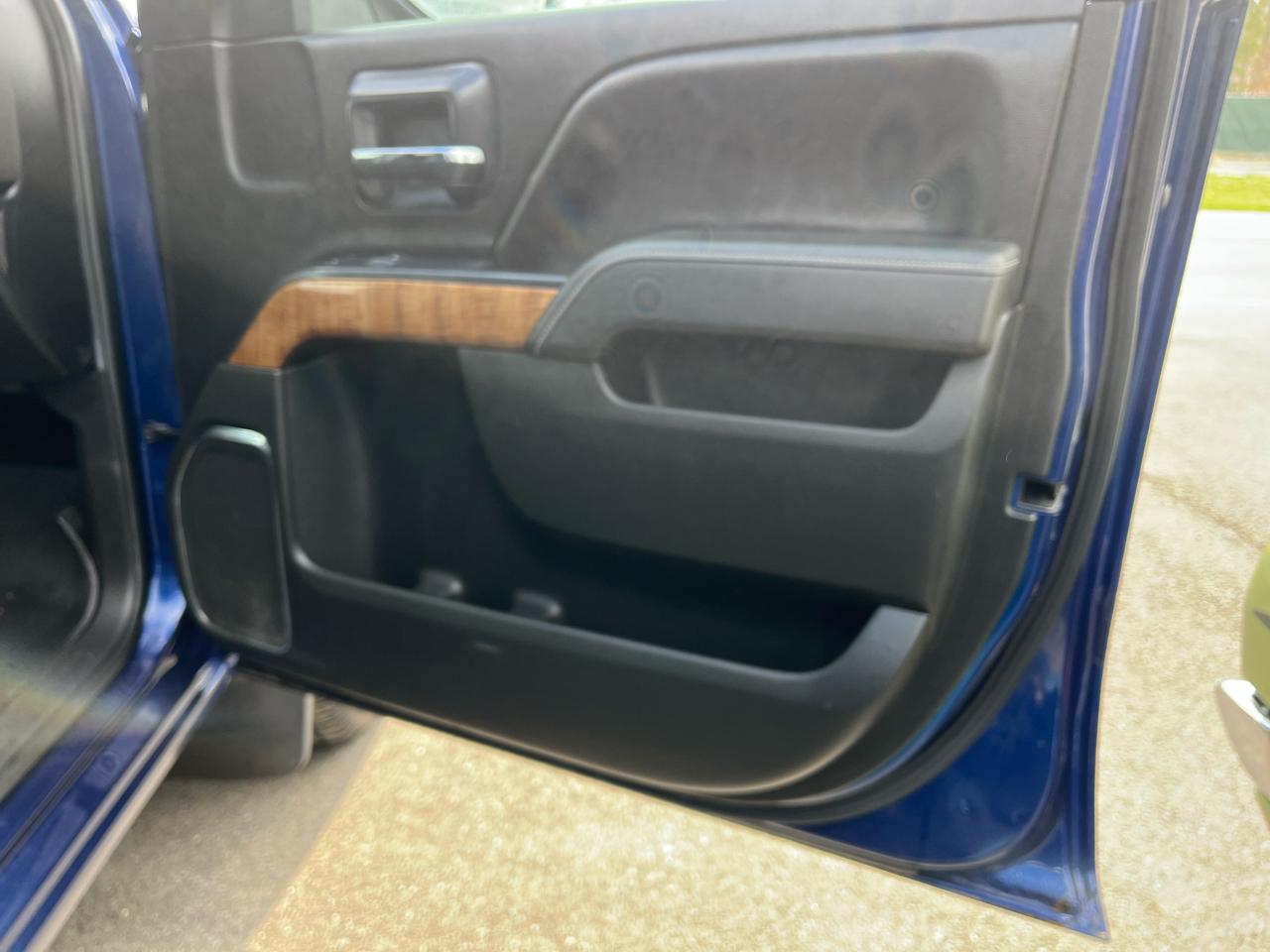 GMC Sierra 1500 SLT Crew Cab 4WD 2014