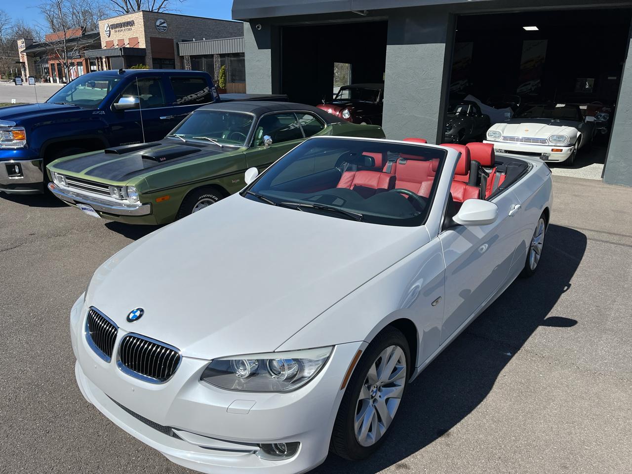 BMW 3-Series 328i Convertible 2012