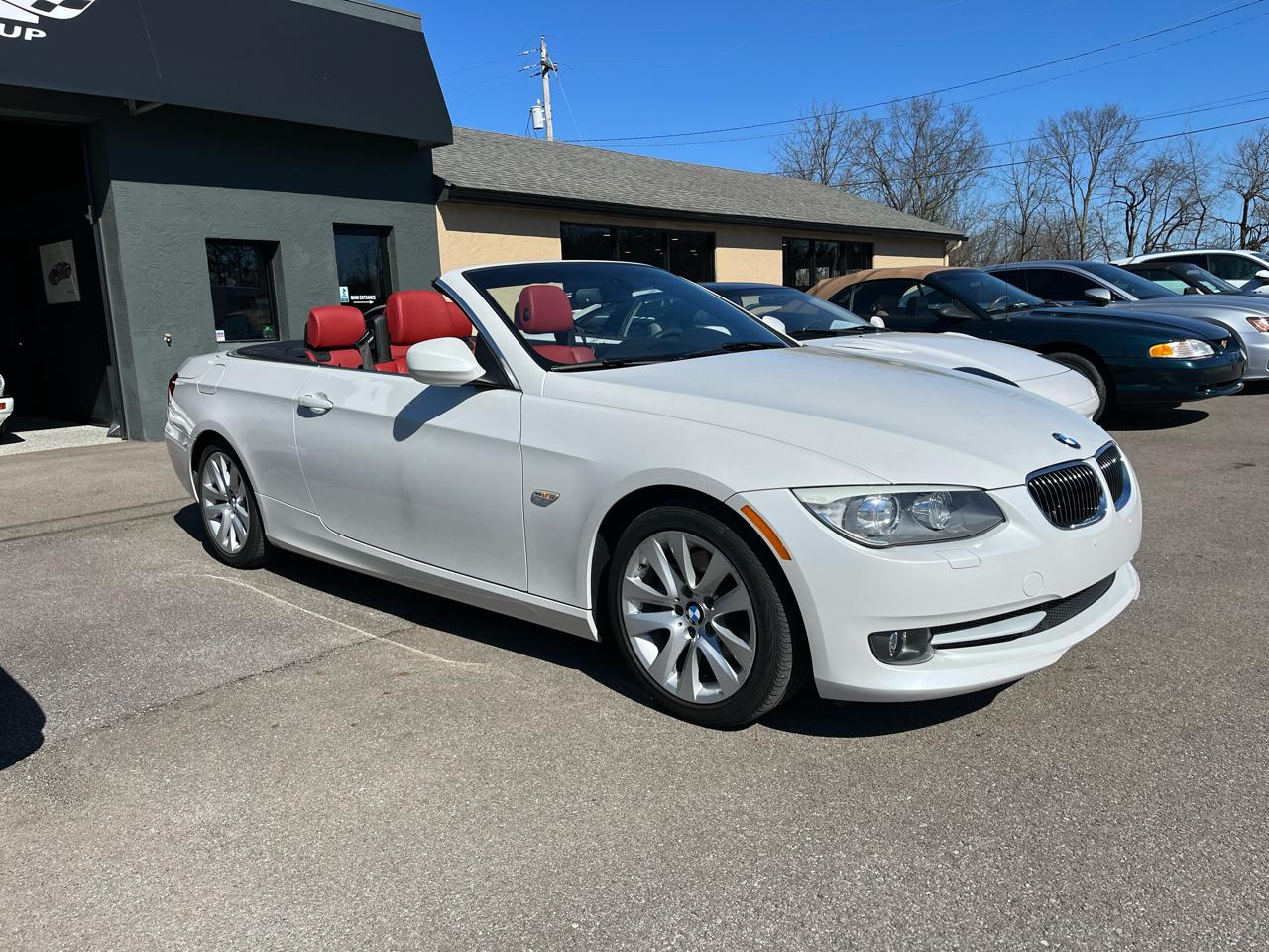 BMW 3-Series 328i Convertible 2012