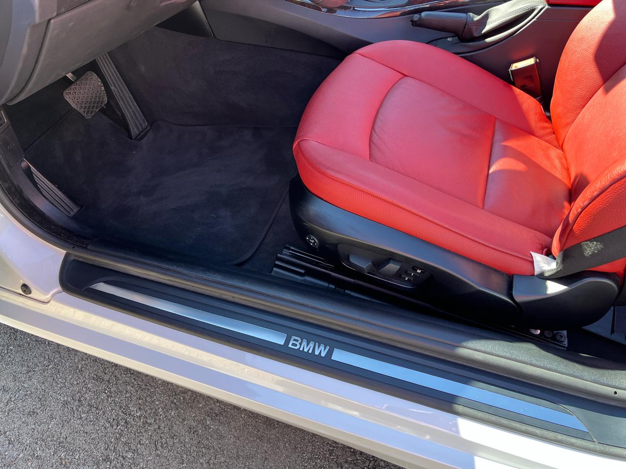 BMW 3-Series 328i Convertible 2012