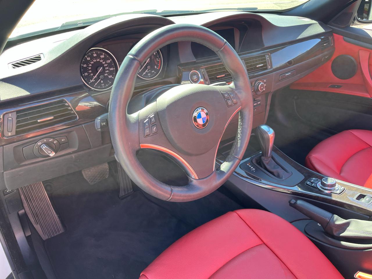 BMW 3-Series 328i Convertible 2012