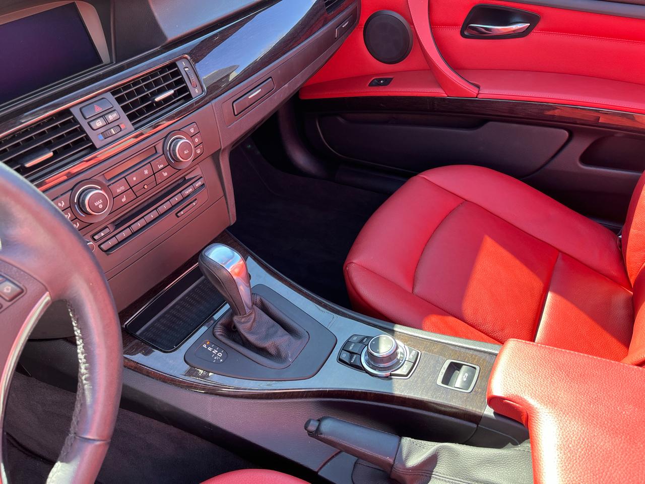 BMW 3-Series 328i Convertible 2012