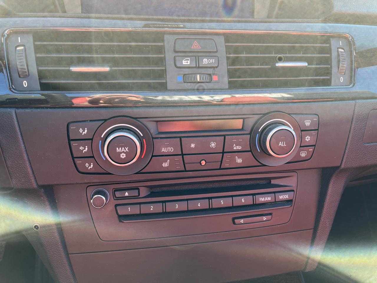 BMW 3-Series 328i Convertible 2012