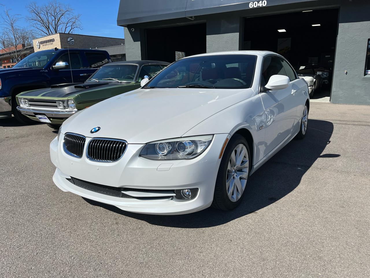 BMW 3-Series 328i Convertible 2012