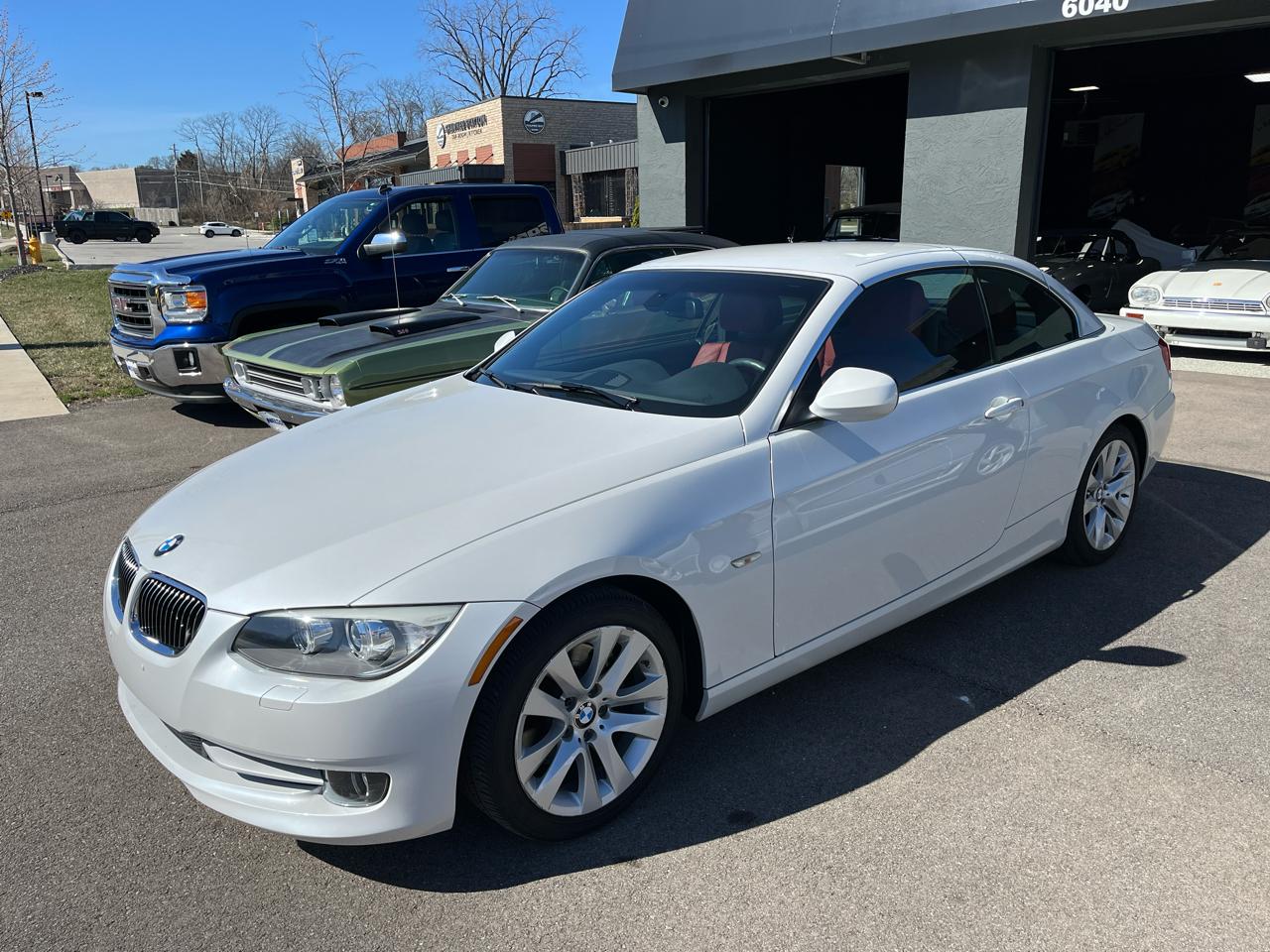 BMW 3-Series 328i Convertible 2012