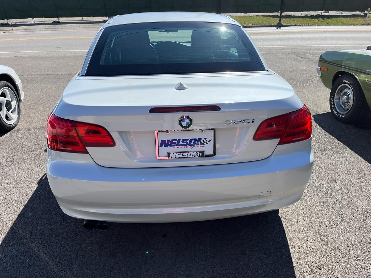 BMW 3-Series 328i Convertible 2012