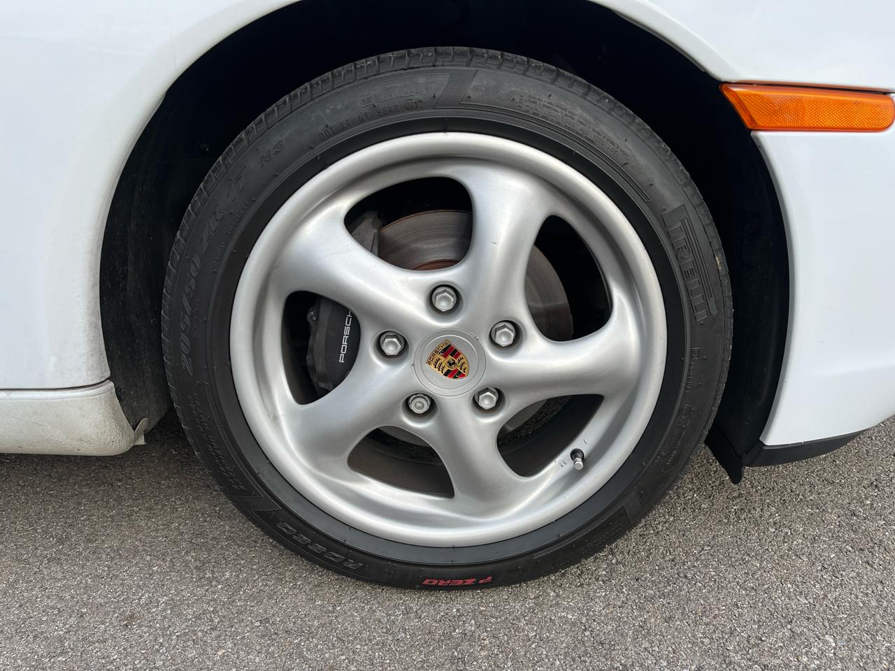 Porsche Boxster Base 1998