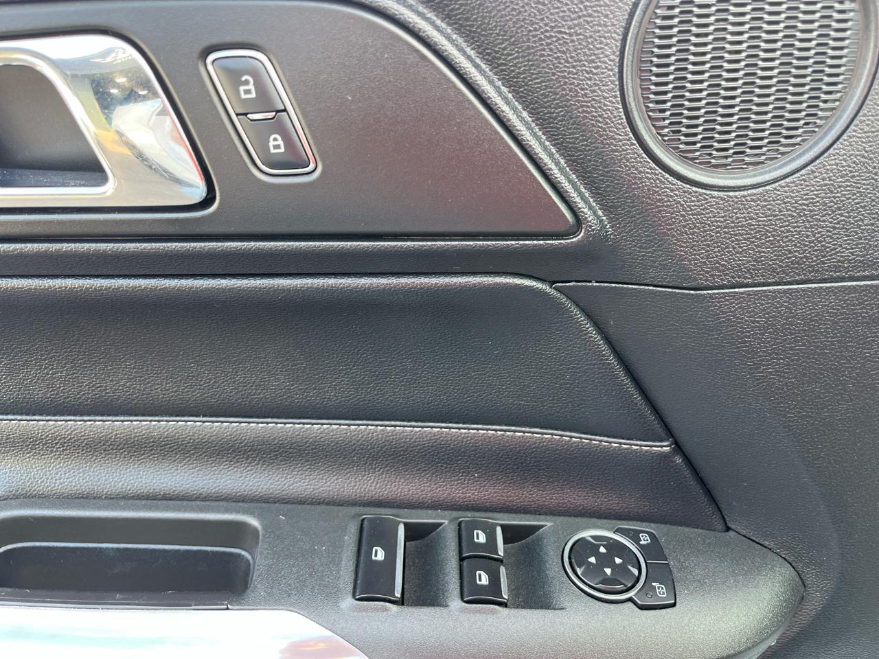 Ford Mustang EcoBoost Premium Convertible 2016