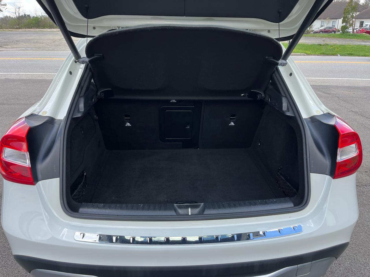 Mercedes-Benz GLA-Class GLA250 4MATIC 2018