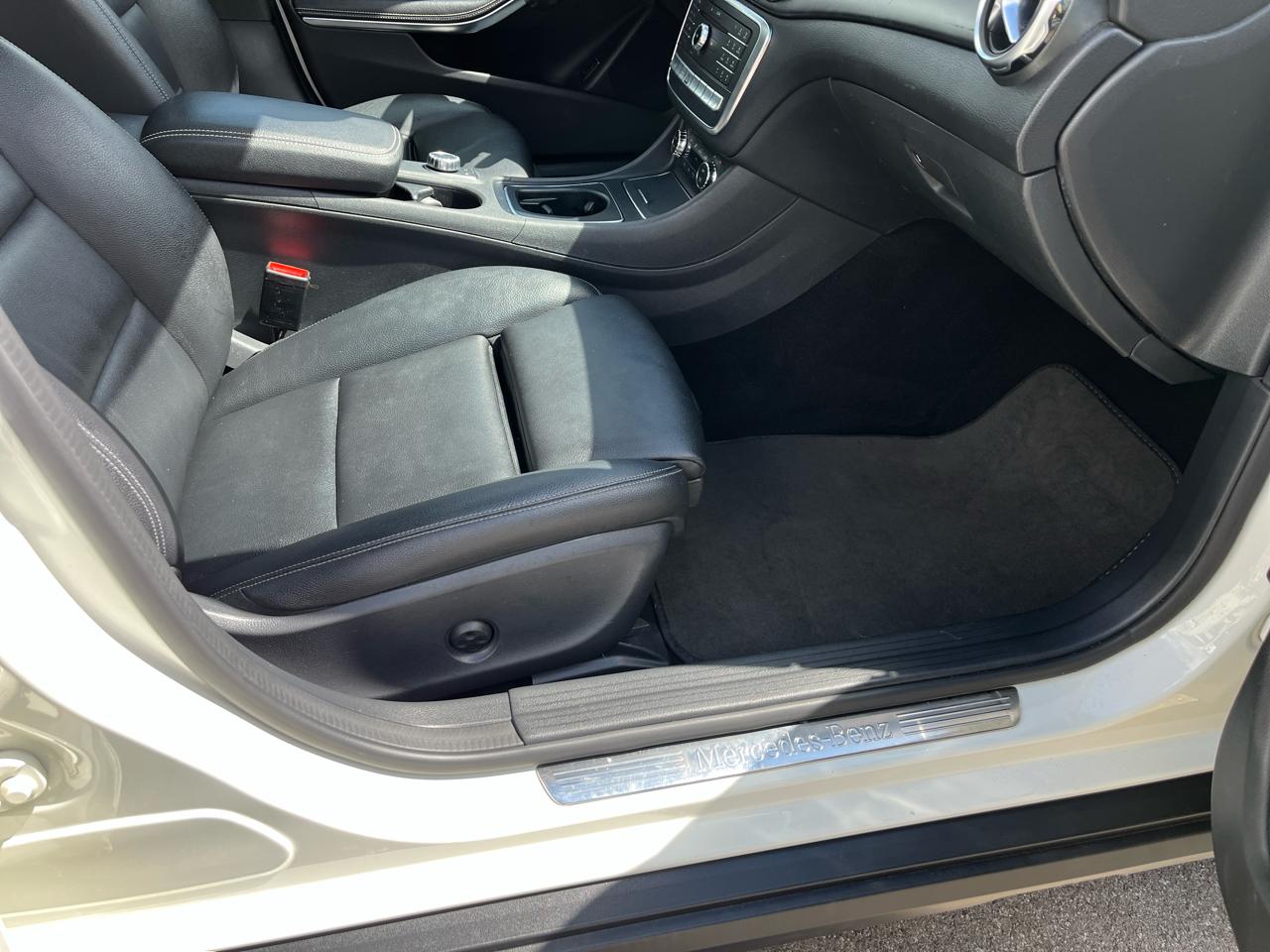 Mercedes-Benz GLA-Class GLA250 4MATIC 2018