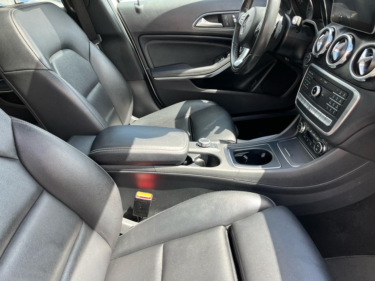 Mercedes-Benz GLA-Class GLA250 4MATIC 2018