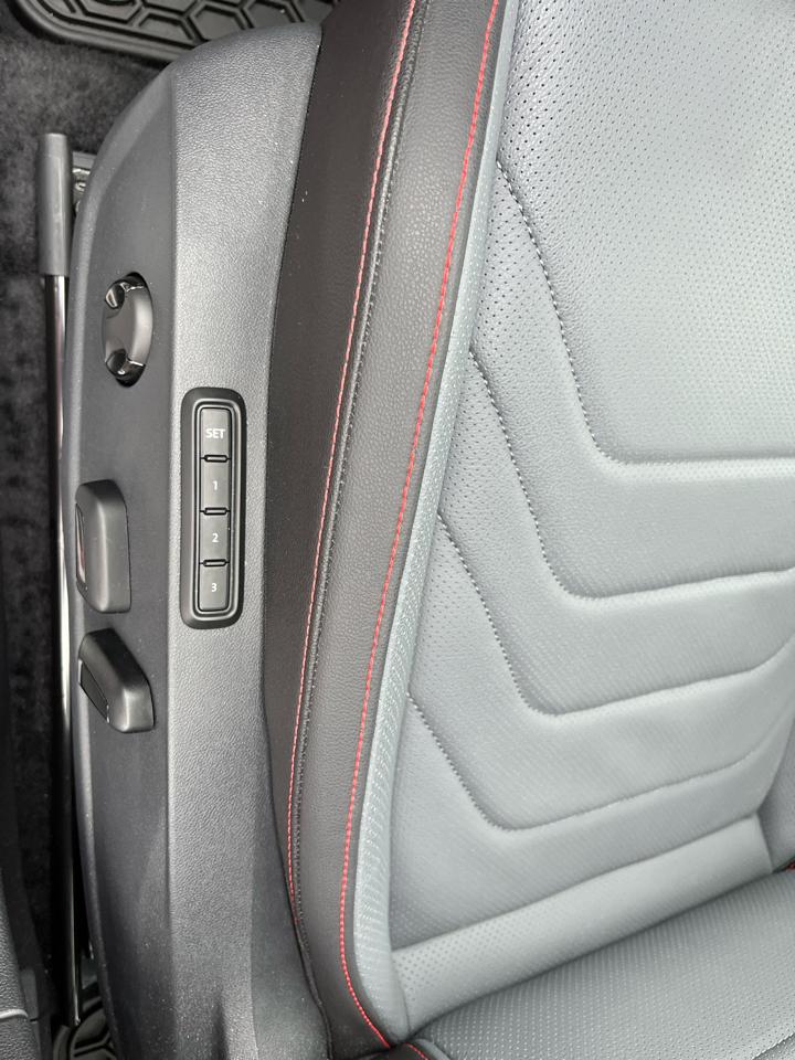 Volkswagen Jetta GLI Autobahn 6M 2025