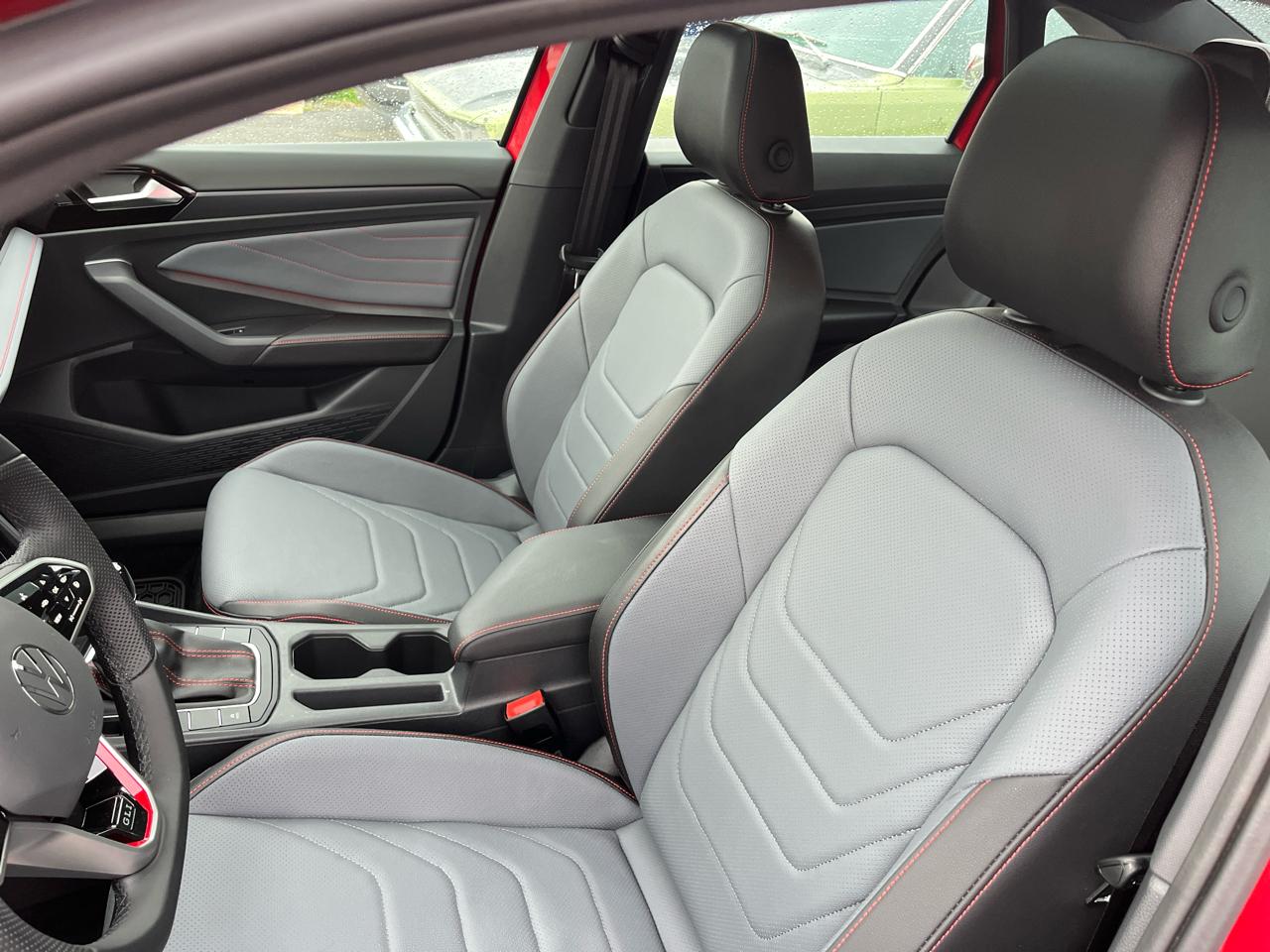 Volkswagen Jetta GLI Autobahn 6M 2025