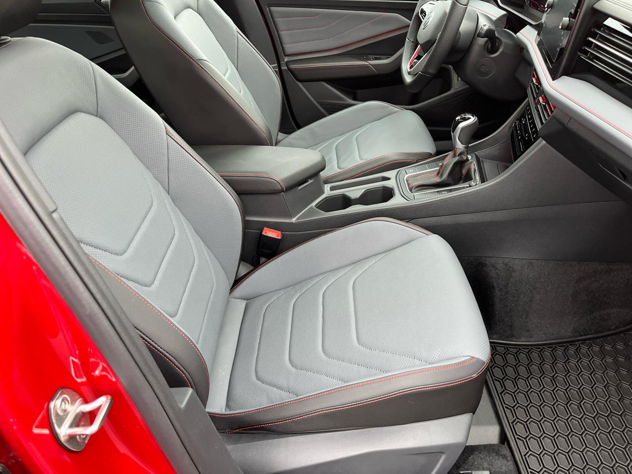 Volkswagen Jetta GLI Autobahn 6M 2025