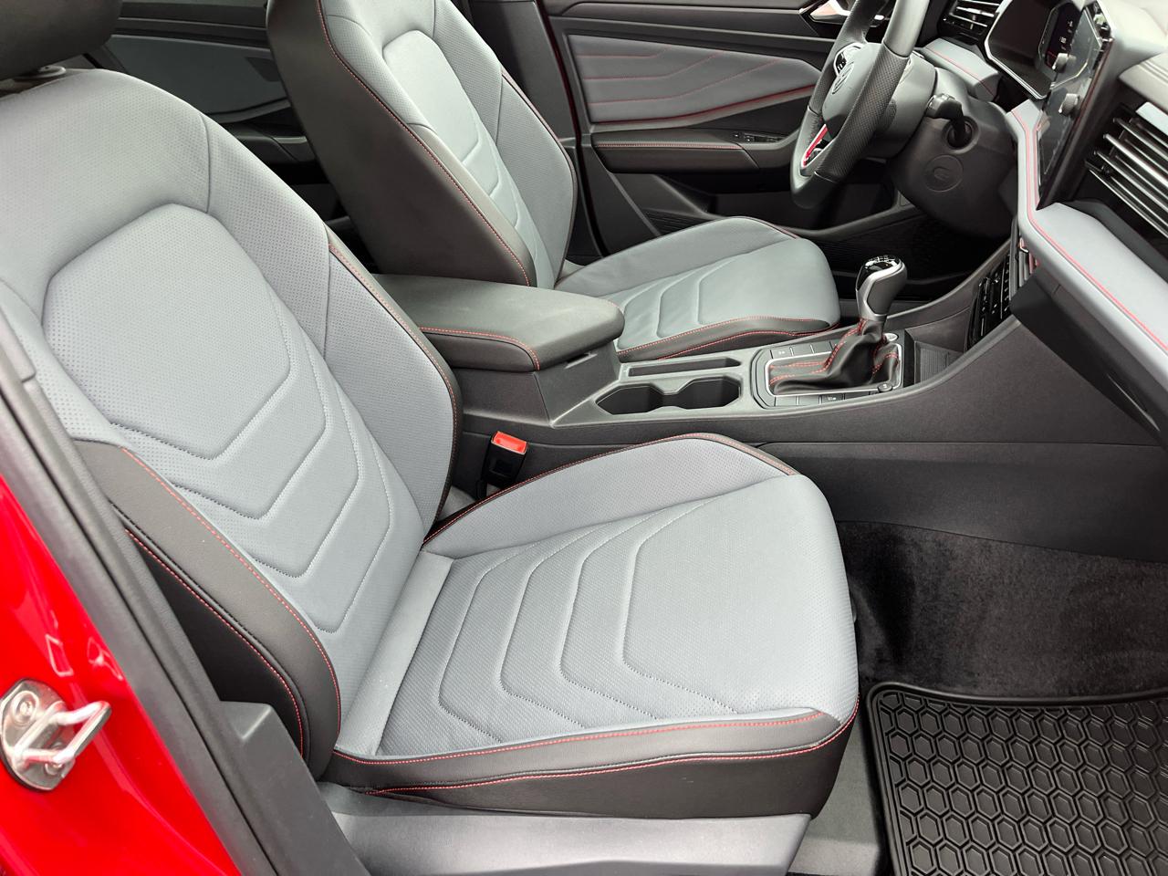 Volkswagen Jetta GLI Autobahn 6M 2025