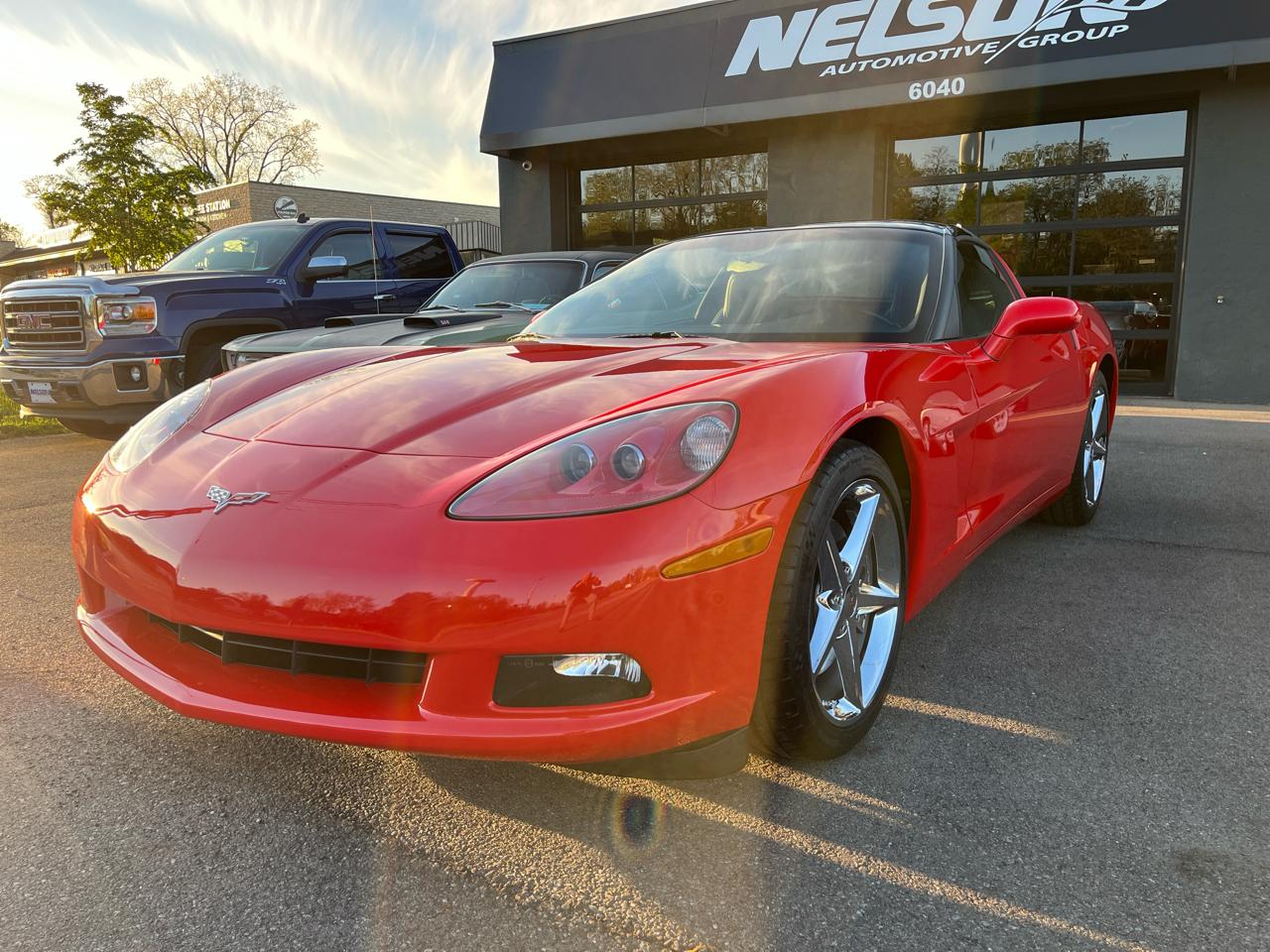 Chevrolet Corvette 2dr Cpe w/2LT 2011