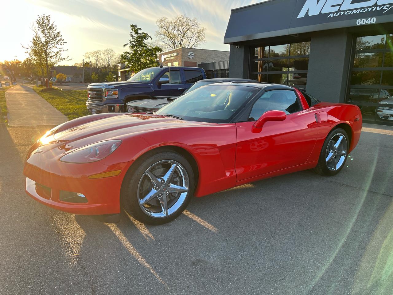 Chevrolet Corvette 2dr Cpe w/2LT 2011