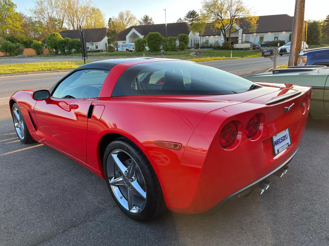 Chevrolet Corvette 2dr Cpe w/2LT 2011