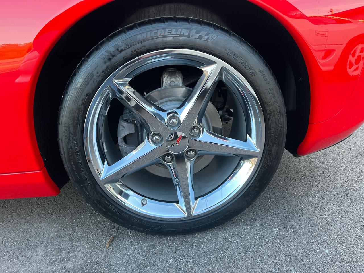 Chevrolet Corvette 2dr Cpe w/2LT 2011