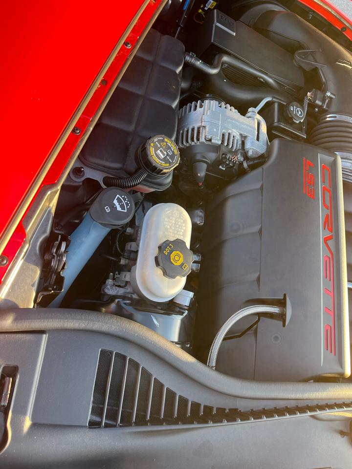 Chevrolet Corvette 2dr Cpe w/2LT 2011