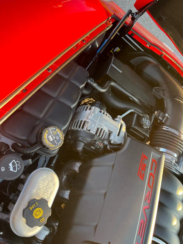 Chevrolet Corvette 2dr Cpe w/2LT 2011