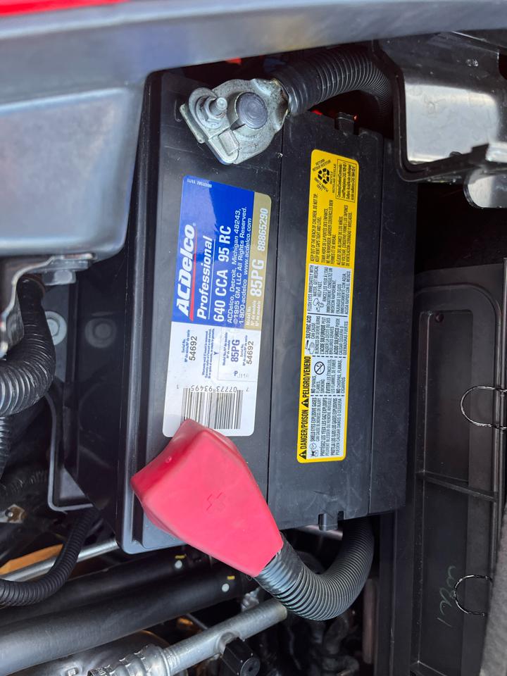 Chevrolet Corvette 2dr Cpe w/2LT 2011