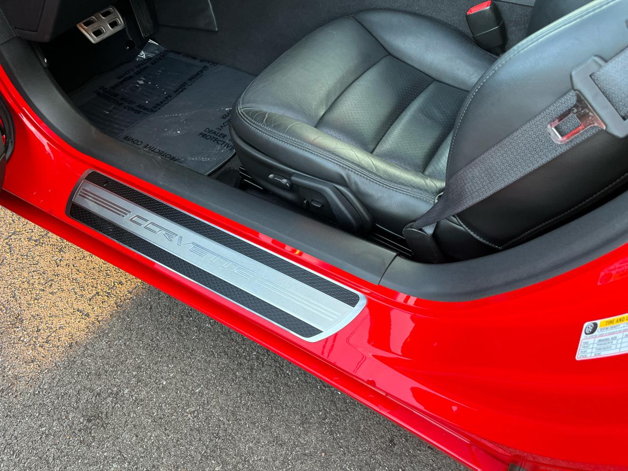 Chevrolet Corvette 2dr Cpe w/2LT 2011