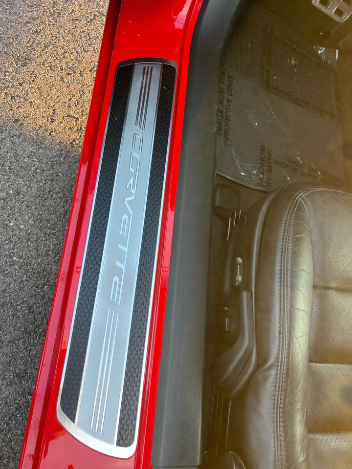 Chevrolet Corvette 2dr Cpe w/2LT 2011