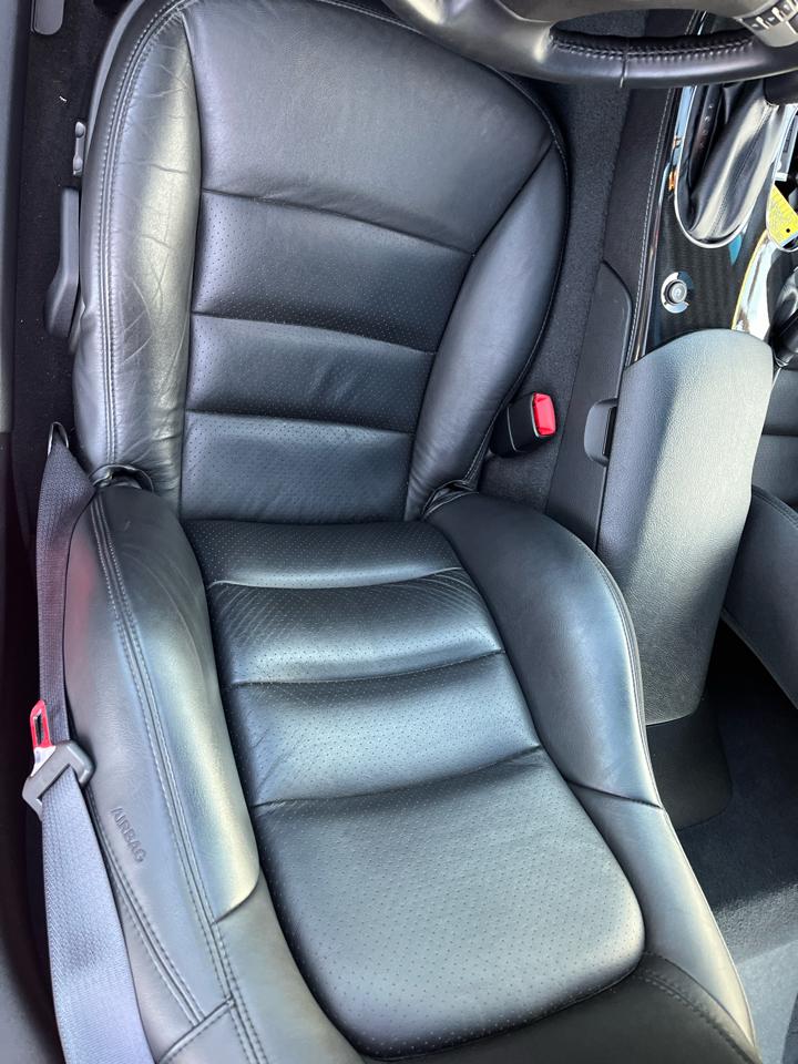 Chevrolet Corvette 2dr Cpe w/2LT 2011