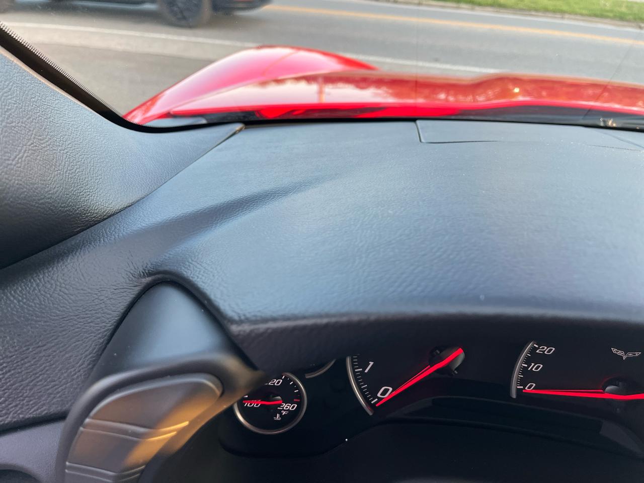 Chevrolet Corvette 2dr Cpe w/2LT 2011