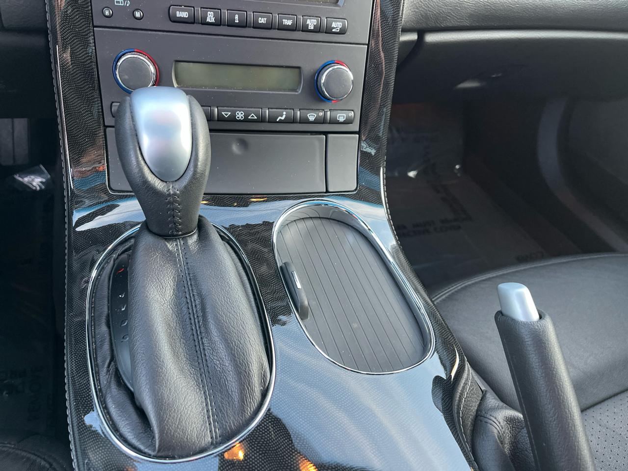 Chevrolet Corvette 2dr Cpe w/2LT 2011