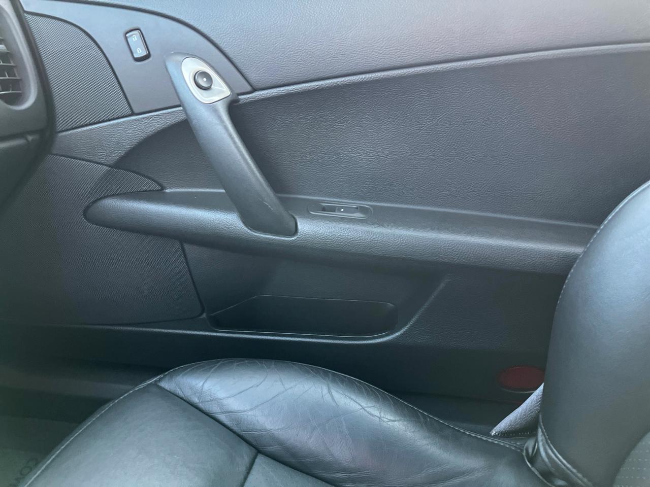 Chevrolet Corvette 2dr Cpe w/2LT 2011