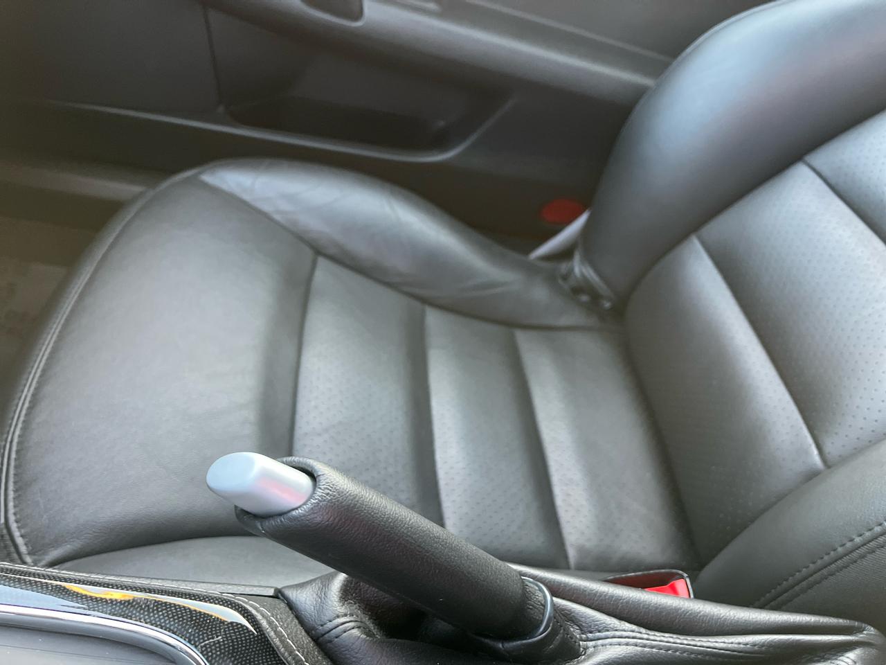 Chevrolet Corvette 2dr Cpe w/2LT 2011