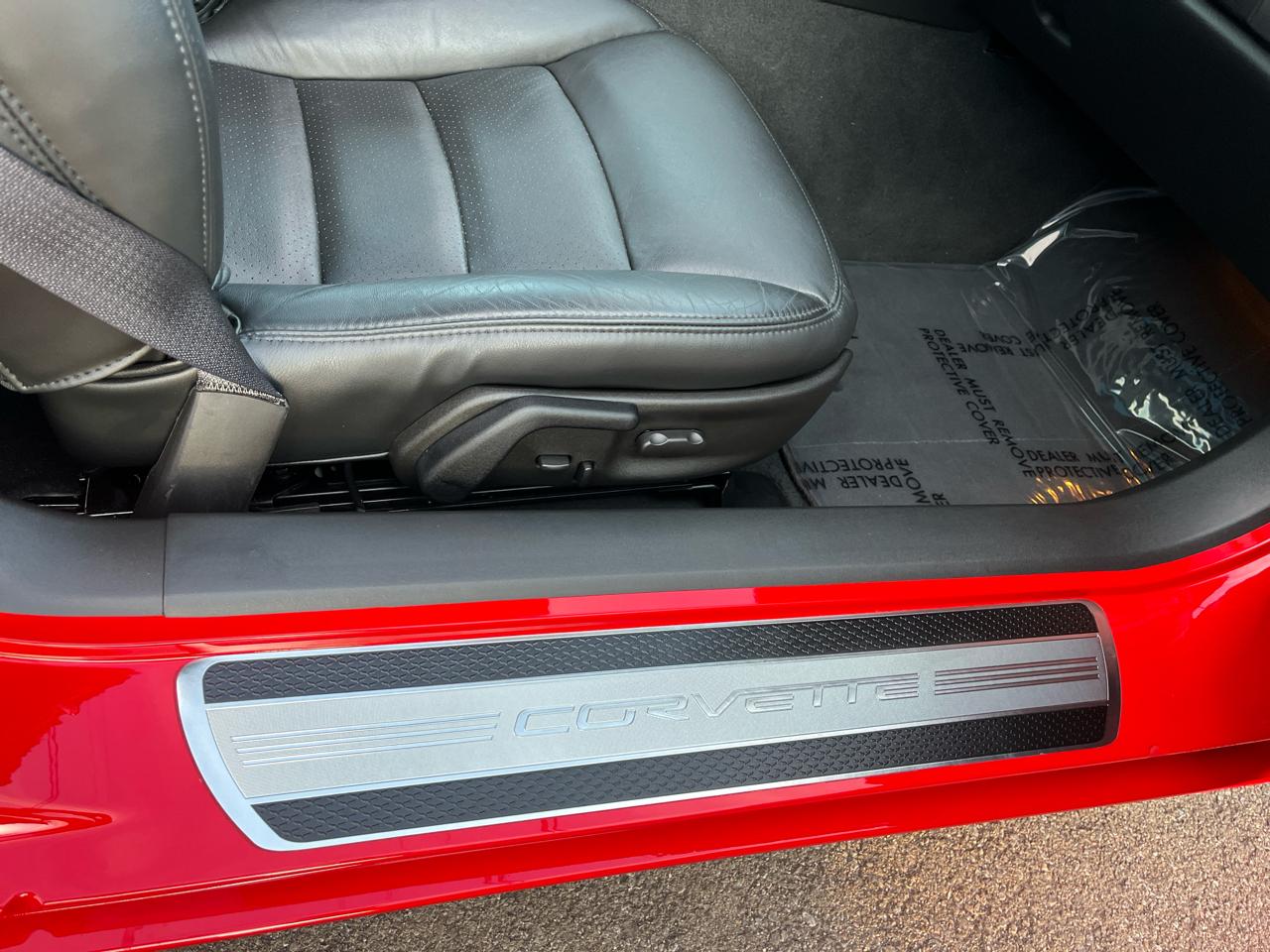 Chevrolet Corvette 2dr Cpe w/2LT 2011