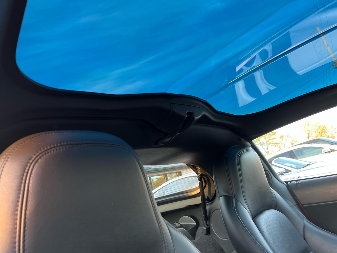 Chevrolet Corvette 2dr Cpe w/2LT 2011