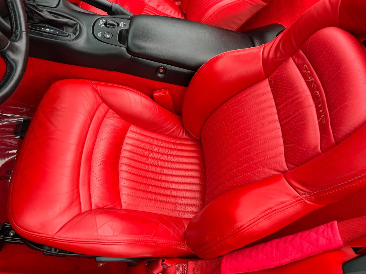 Chevrolet Corvette Convertible 2001