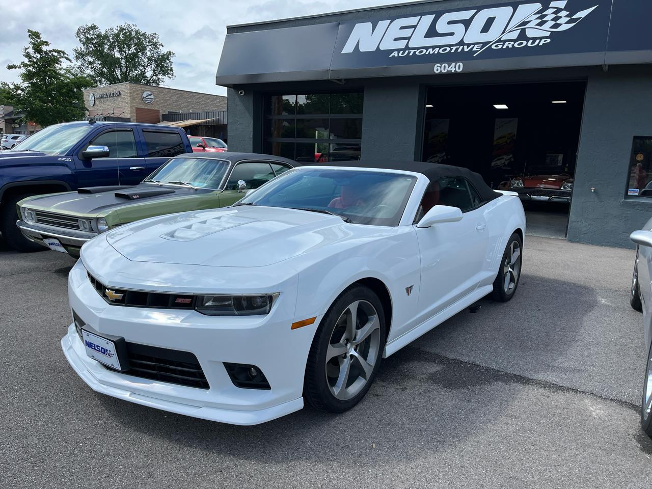 Chevrolet Camaro  2015