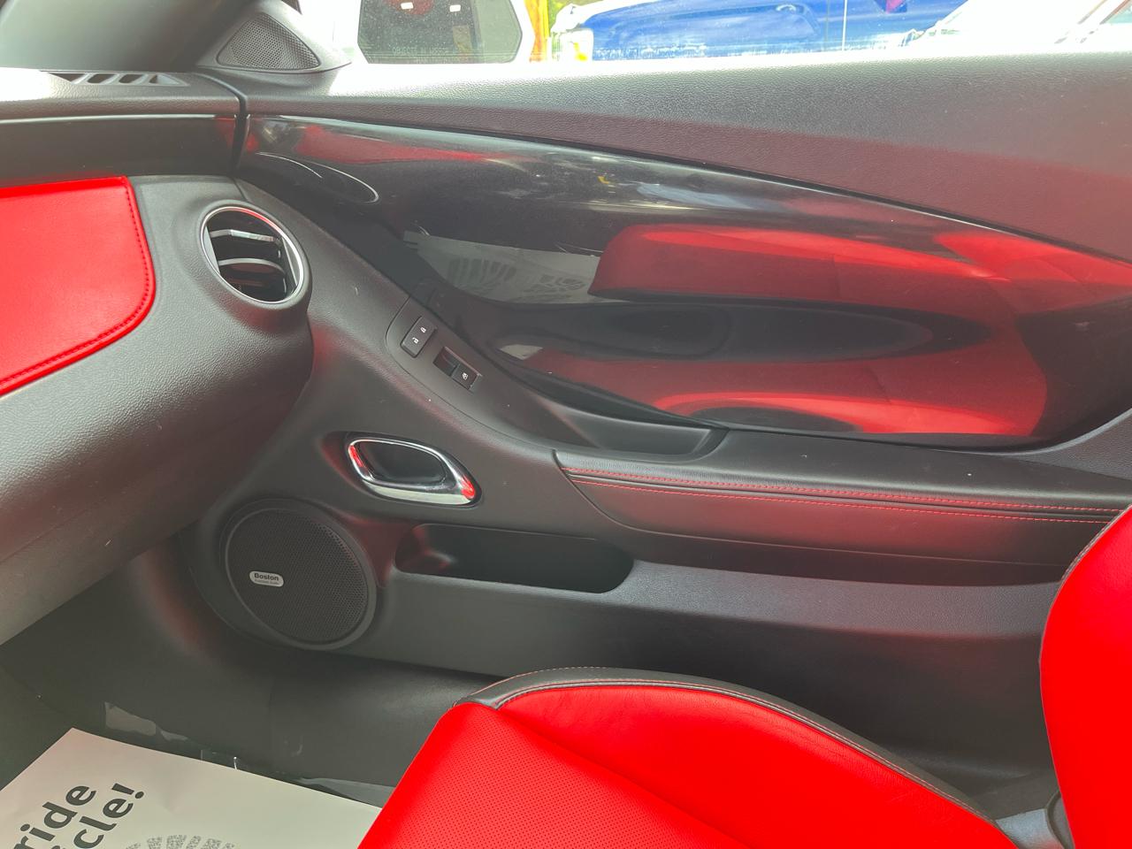 Chevrolet Camaro  2015