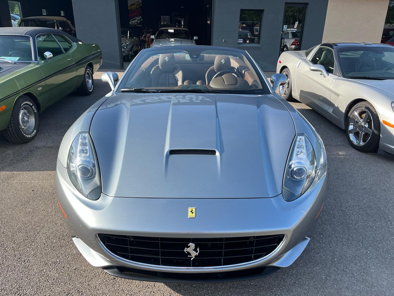 Ferrari California Convertible GT 2011