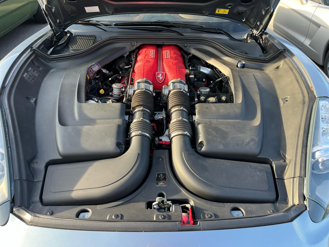 Ferrari California Convertible GT 2011