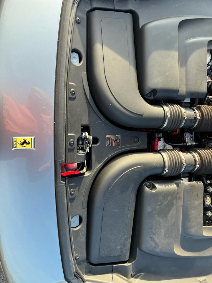Ferrari California Convertible GT 2011