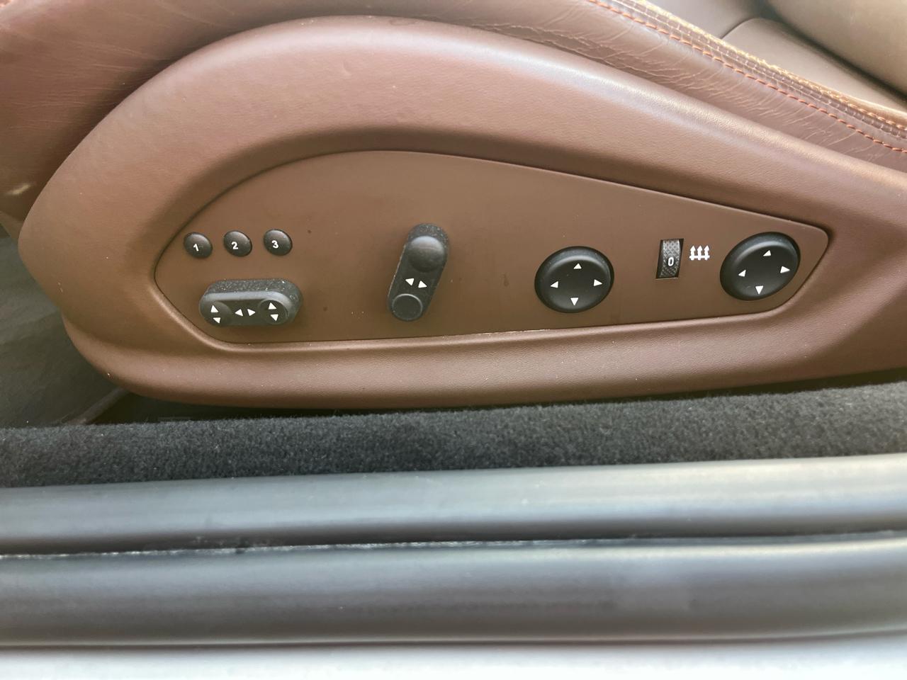 Ferrari California Convertible GT 2011