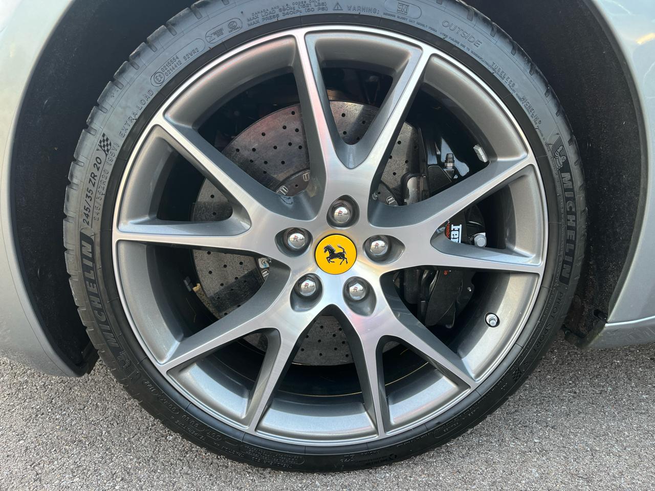 Ferrari California Convertible GT 2011