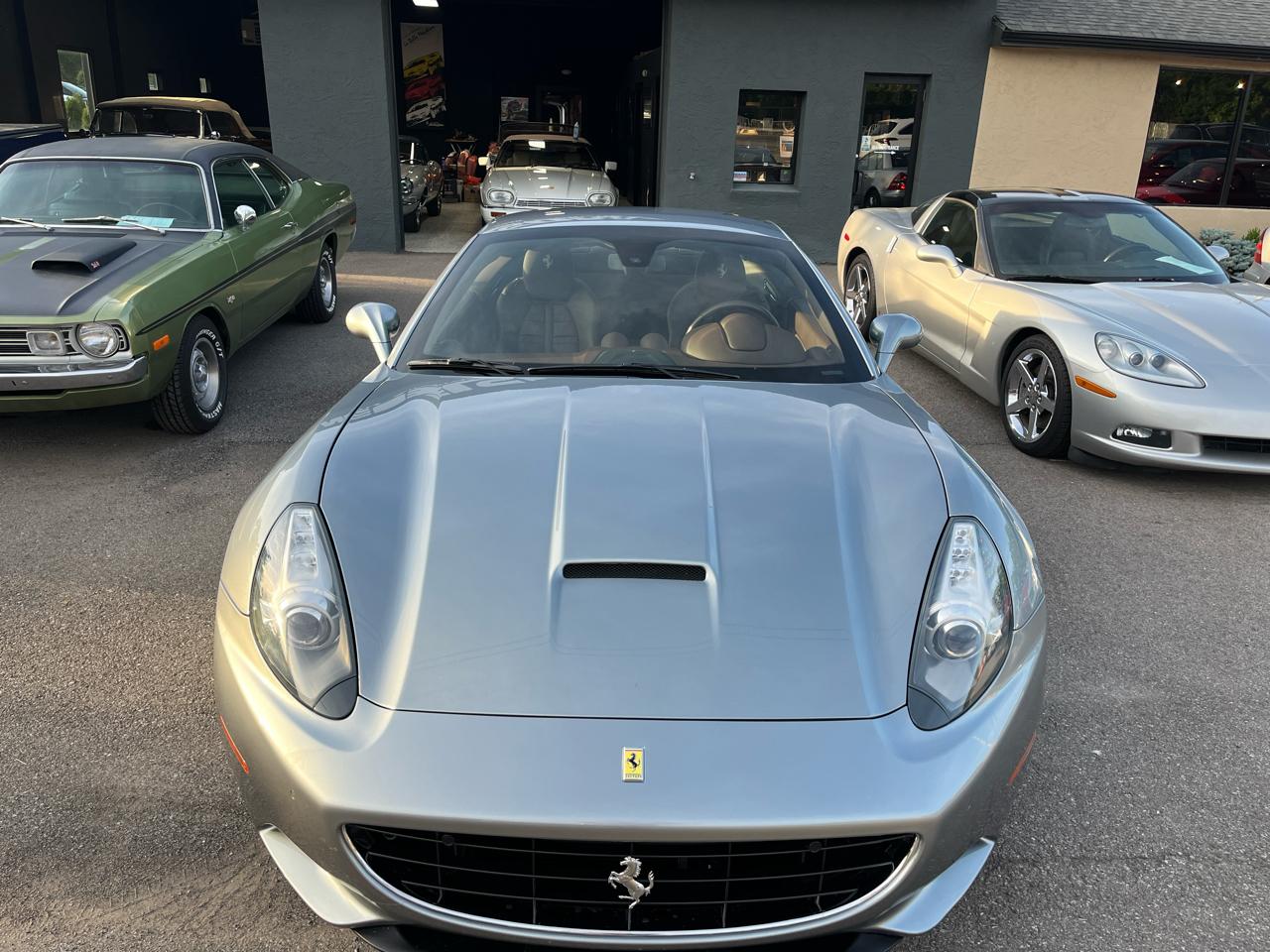 Ferrari California Convertible GT 2011